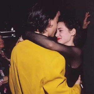 欧美操大逼短视频
